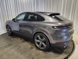 Certified 2024 Porsche Cayenne Coupe image 3