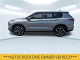 Used 2023 Mitsubishi Outlander SE image 2