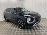 Used 2024 Mitsubishi Outlander SE Black Edition image 2