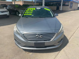 Used 2016 Hyundai Sonata SE image 2