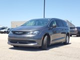 Used 2023 Chrysler Voyager LX image 4