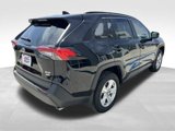 Used 2021 Toyota RAV4 XLE w/ XLE Grade Weather Package image 4