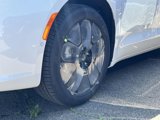 New 2025 Chrysler Pacifica Limited image 5