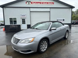 Used 2014 Chrysler 200 Touring image 2