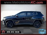 Used 2018 Jeep Compass Sport image 2
