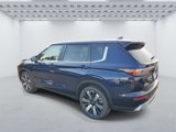 New 2025 Mitsubishi Outlander SE image 3