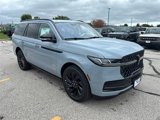 New 2025 Lincoln Navigator Reserve image 2