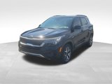 Used 2021 Kia Seltos EX image 3