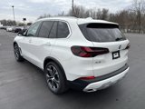 New 2025 BMW X5 xDrive50e image 3