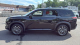 Used 2025 Nissan Pathfinder SL w/ SL Premium Package image 4