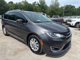 Used 2018 Chrysler Pacifica Touring-L Plus image 3