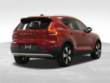 Used 2019 Volvo XC40 T5 Momentum image 5