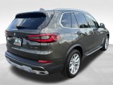 Used 2022 BMW X5 xDrive40i w/ Premium Package image 6