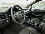 Certified 2024 Porsche Macan image 4
