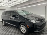 Used 2024 Chrysler Voyager LX image 3