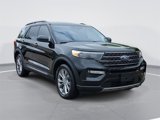 Used 2022 Ford Explorer XLT w/ Equipment Group 202A image 3