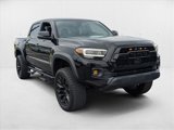 Used 2021 Toyota Tacoma TRD Off-Road w/ TRD Premium Off Road Package image 3