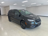 New 2026 Chrysler Pacifica Limited image 3