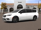 New 2025 Chrysler Pacifica Limited image 2