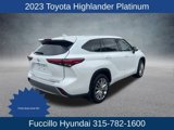 Used 2023 Toyota Highlander Platinum image 3