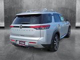 New 2025 Nissan Pathfinder Platinum image 2