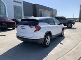 Used 2024 GMC Terrain SLE image 5