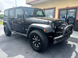 Used 2015 Jeep Wrangler Unlimited Rubicon image 2