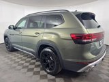 New 2025 Volkswagen Atlas Peak Edition SE image 6