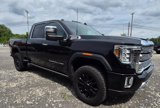 Used 2023 GMC Sierra 3500 Denali w/ Denali Black Diamond Edition image 3