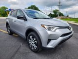 Used 2018 Toyota RAV4 LE image 3
