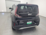 Used 2023 Kia Soul LX w/ LX Technology Package image 6