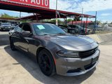 Used 2017 Dodge Charger SXT image 2