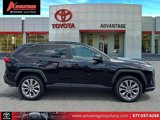 Used 2022 Toyota RAV4 XLE Premium image 5