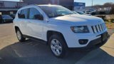 Used 2016 Jeep Compass Latitude image 6