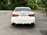 Used 2019 Toyota Camry SE image 4