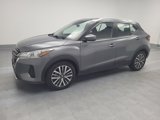 Used 2021 Nissan Kicks SV image 2