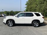 New 2025 Honda Pilot EX-L image 2