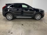 Used 2023 Cadillac XT4 Premium Luxury image 2