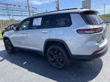 Used 2022 Jeep Grand Cherokee L Laredo image 4