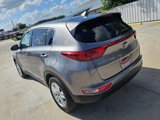 Used 2018 Kia Sportage LX image 3