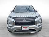 New 2025 Mitsubishi Outlander SE image 2