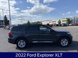 Used 2022 Ford Explorer XLT w/ Equipment Group 202A image 6