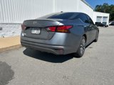 Used 2024 Nissan Altima 2.5 SV image 3