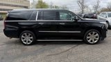Used 2017 Cadillac Escalade ESV Premium Luxury image 5
