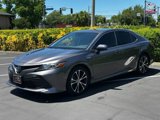 Used 2020 Toyota Camry LE image 3