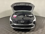 New 2025 Hyundai Tucson SE image 5