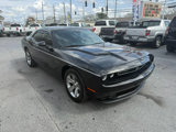 Used 2015 Dodge Challenger SXT image 2