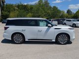 New 2025 INFINITI QX80 Luxe image 3