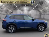 Used 2023 Nissan Rogue SV image 2