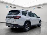 New 2025 Honda Pilot Touring image 6